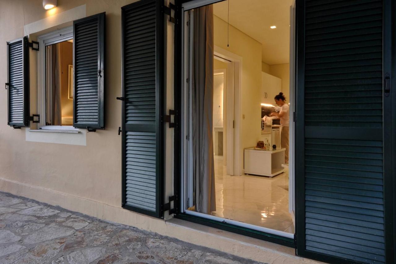 Solari Luxury Apartments Corfu Town エクステリア 写真